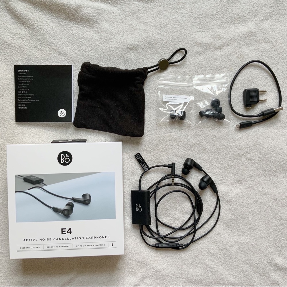 Bang and Olufsen E4 noise cancelling earphones